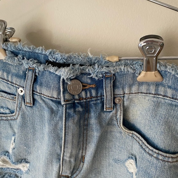 Express Distressed Denim Mini Skirt - Picture 6 of 11